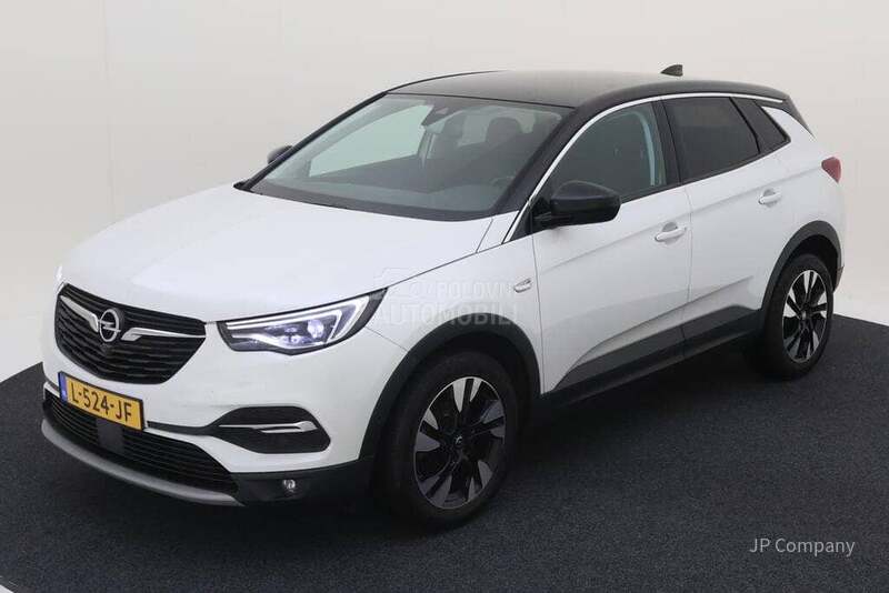 Opel Grandland X 1.2 INNOVATION