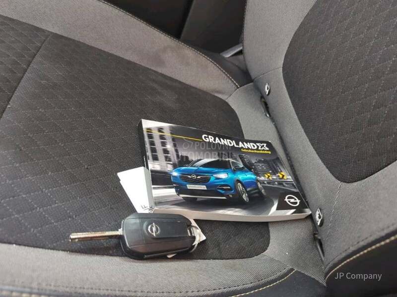 Opel Grandland X 1.2 INNOVATION