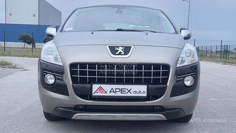 Peugeot 3008 1.6Hdi Pan Aut