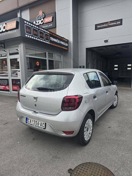 Dacia Sandero 