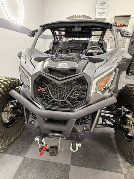 Can-Am Maverick X3 Turbo R