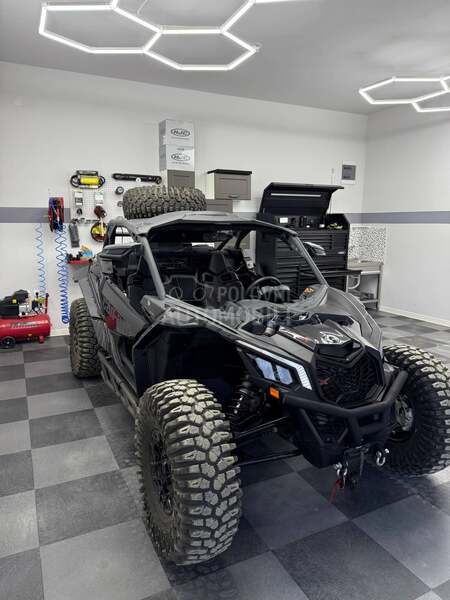 Can-Am Maverick X3 Turbo R