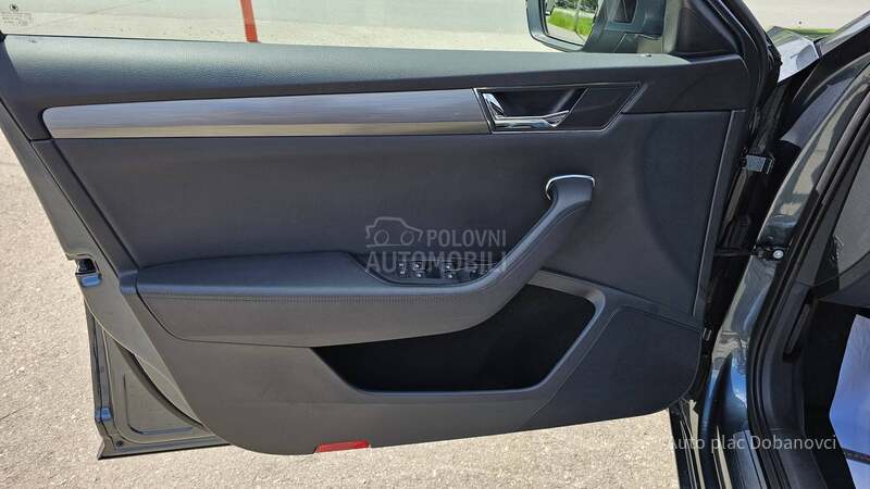 Škoda Superb 2.0TDI virt/mat/alka