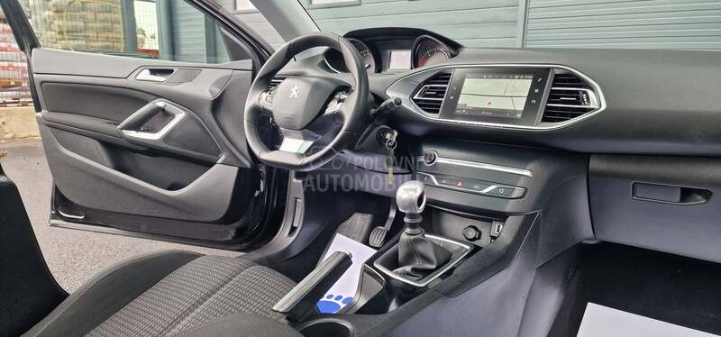 Peugeot 308 1.5 BluHdi Allure