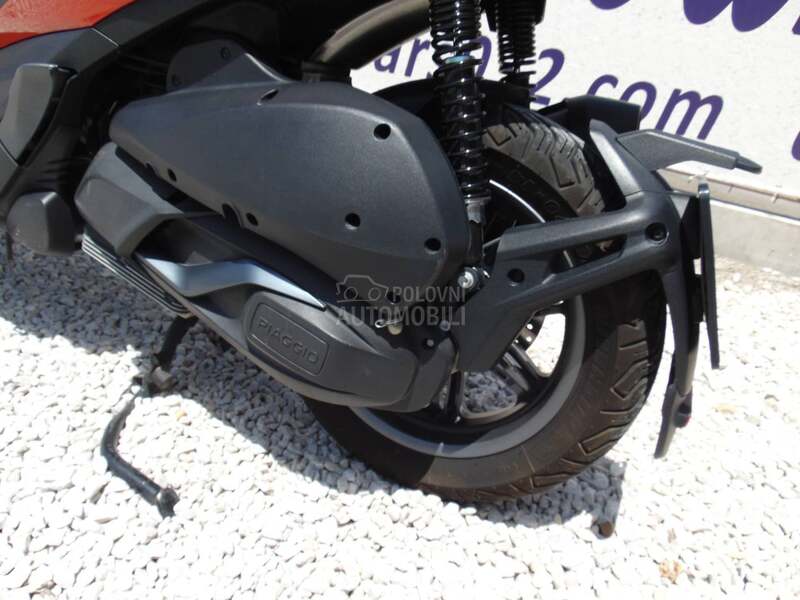 Piaggio BEVERLY 300 S