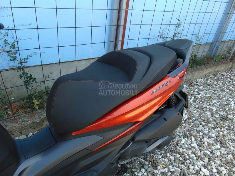 Piaggio BEVERLY 300 S