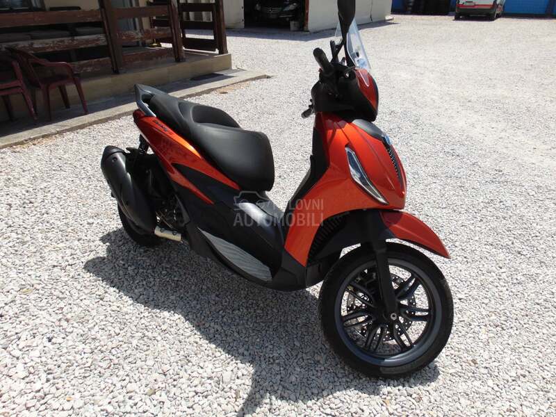 Piaggio BEVERLY 300 S
