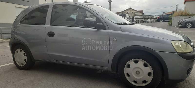 Opel Corsa C 1.0