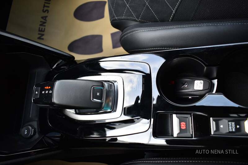 Peugeot 2008 1.2e  GT 155  AT
