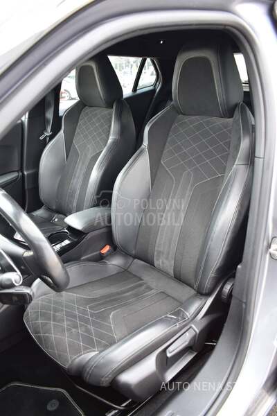 Peugeot 2008 1.2e  GT 155  AT