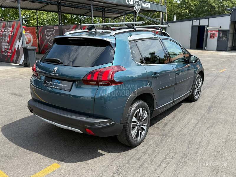 Peugeot 2008 1.6hdi/AUT/allure