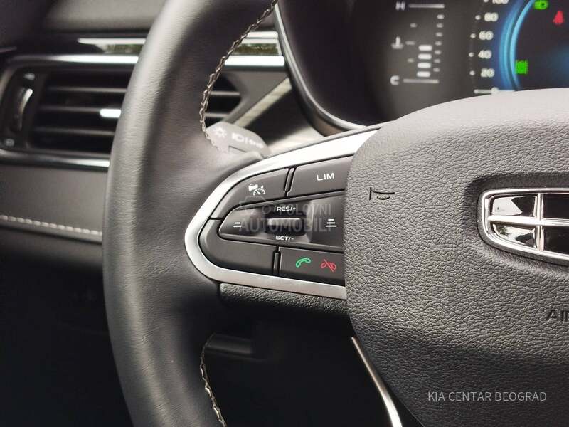 Geely Atlas Pro 1.5 AWD FLAGSHIP
