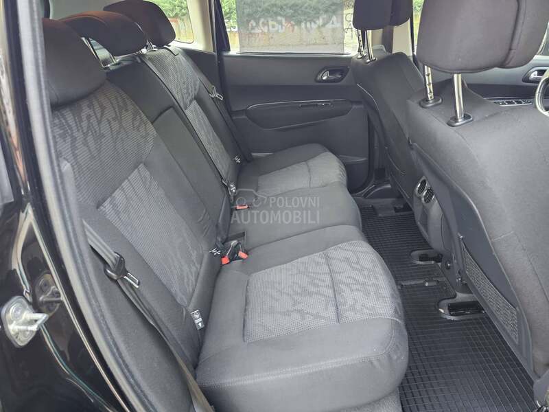 Peugeot 3008 1.6 HDI