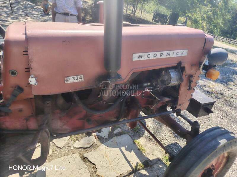 McCormick 324