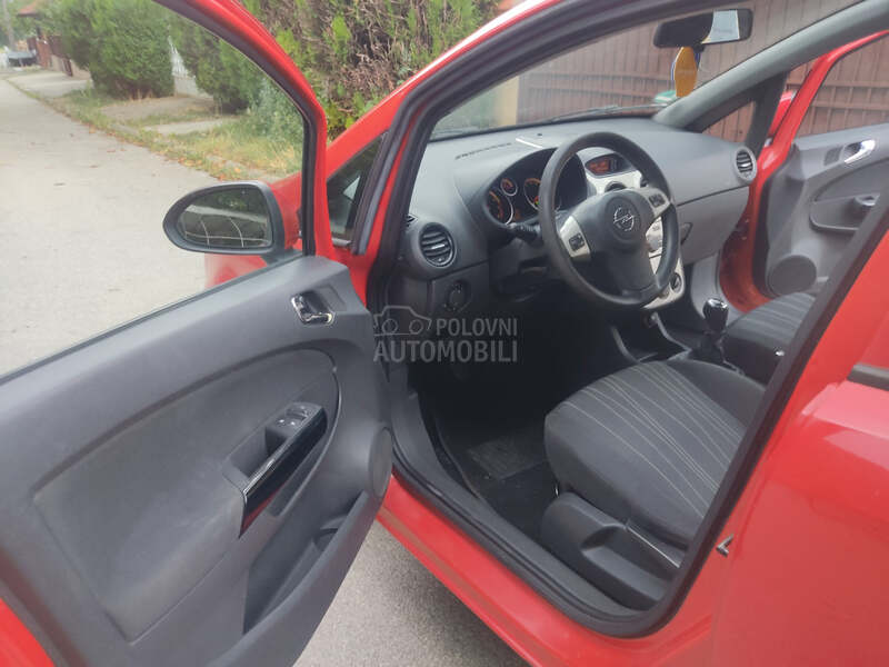 Opel Corsa D 1.0
