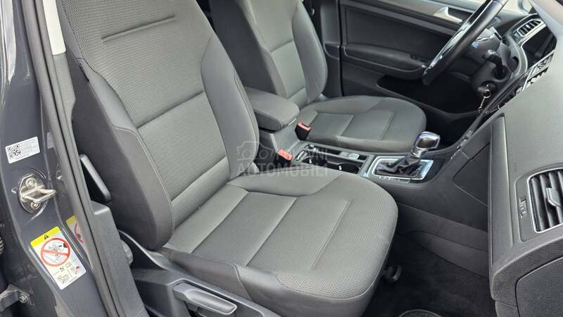 Volkswagen Golf 7 e Golf