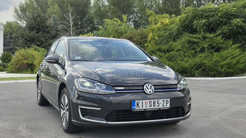 Volkswagen Golf 7 e Golf