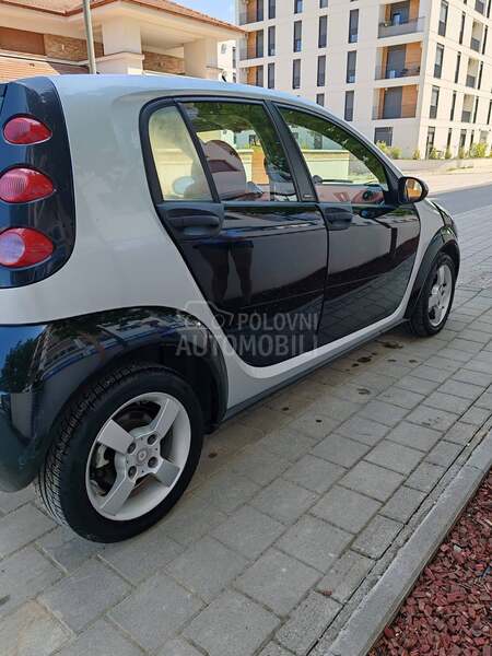 Smart ForFour 
