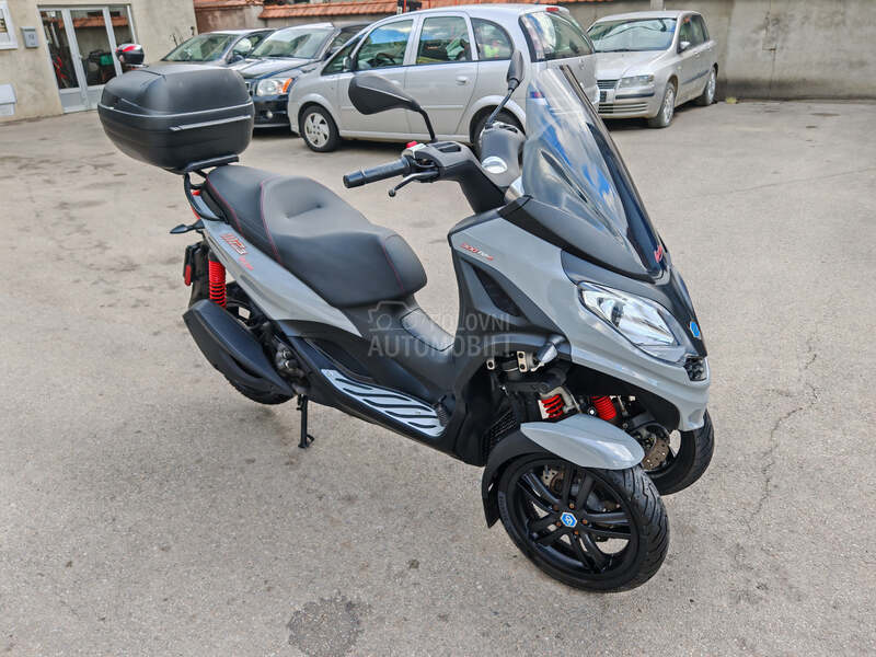Piaggio MP3 MP 3 HPE 300 Sport