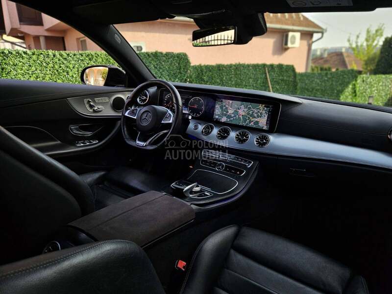 Mercedes Benz E 220 CUPE AMG VIRTUAL