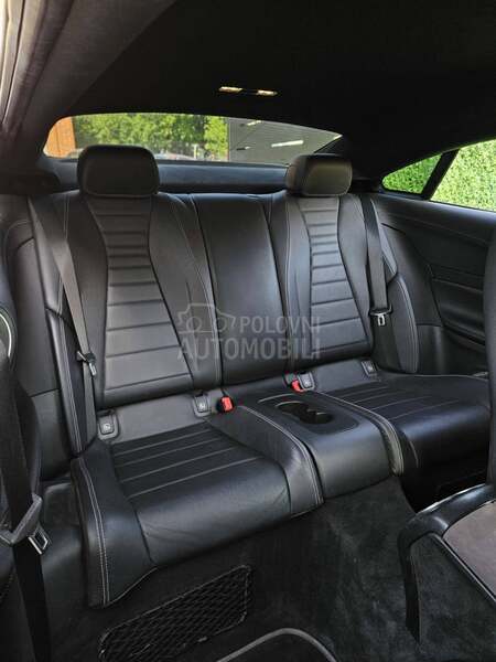 Mercedes Benz E 220 CUPE AMG VIRTUAL
