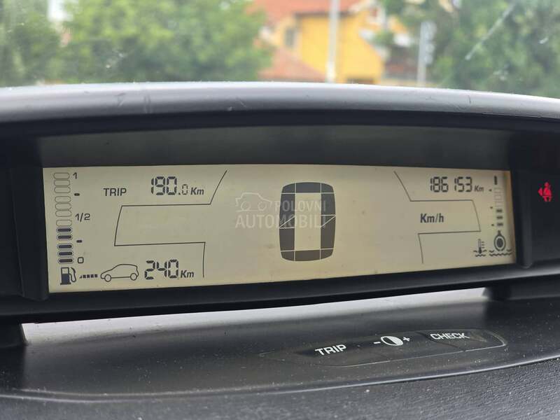 Citroen C4 