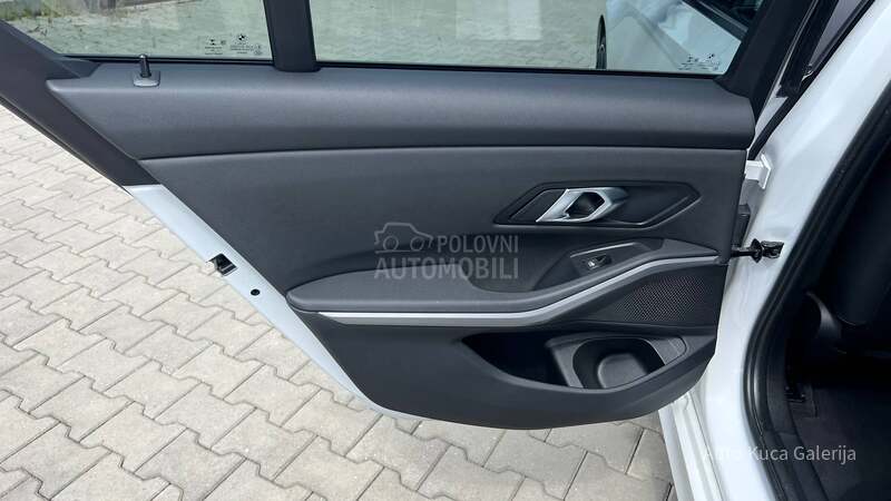 BMW 320 2.0 Sport Line
