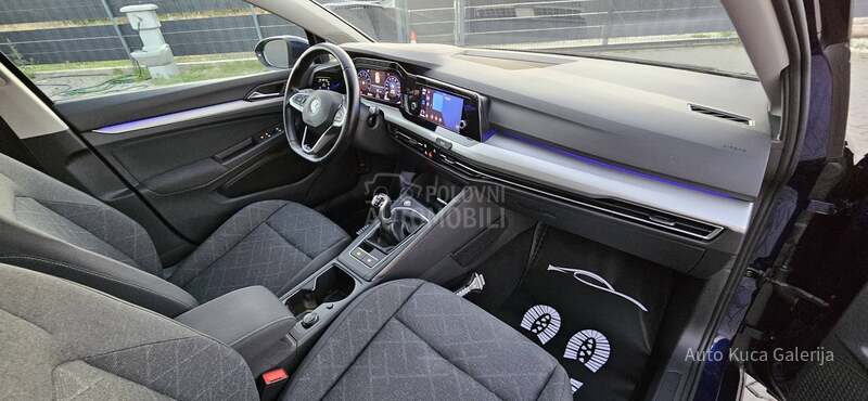 Volkswagen Golf 8 1.5 TSI