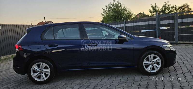 Volkswagen Golf 8 1.5 TSI