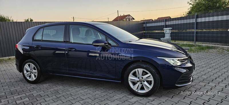 Volkswagen Golf 8 1.5 TSI