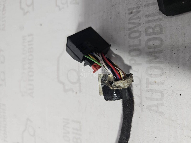 GOLF 8 RETROVIZOR LEVI