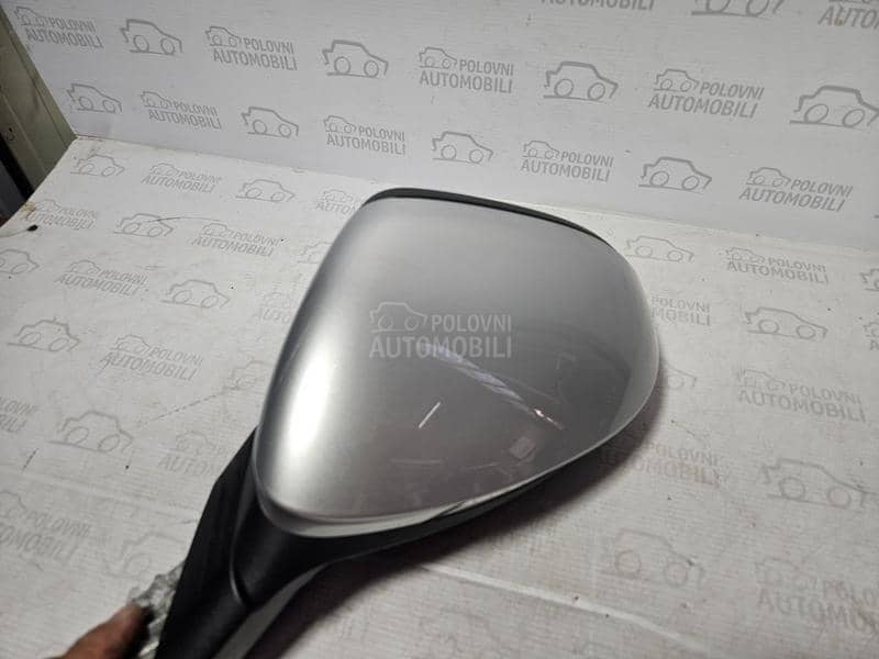 GOLF 8 RETROVIZOR LEVI