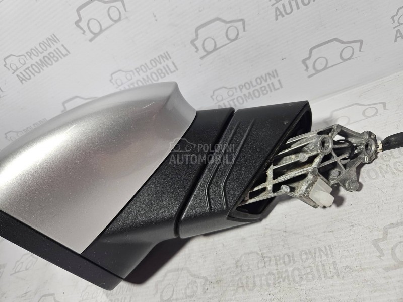 GOLF 8 RETROVIZOR LEVI