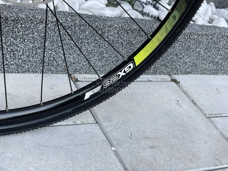 Giant Fastroud E plus