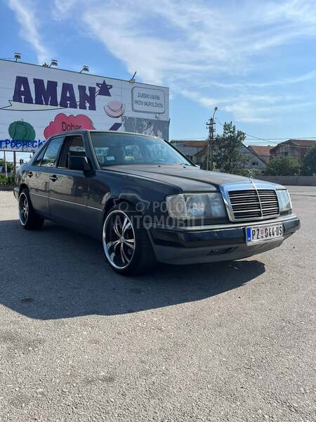 Mercedes Benz E 124 