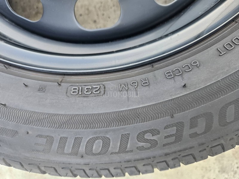 Bridgestone 195/60 R15 Letnja