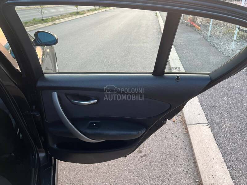 BMW 118 /diesel/NAV