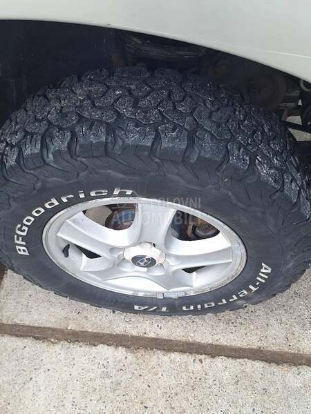BFGoodrich 225/75 R16 Sve sezone