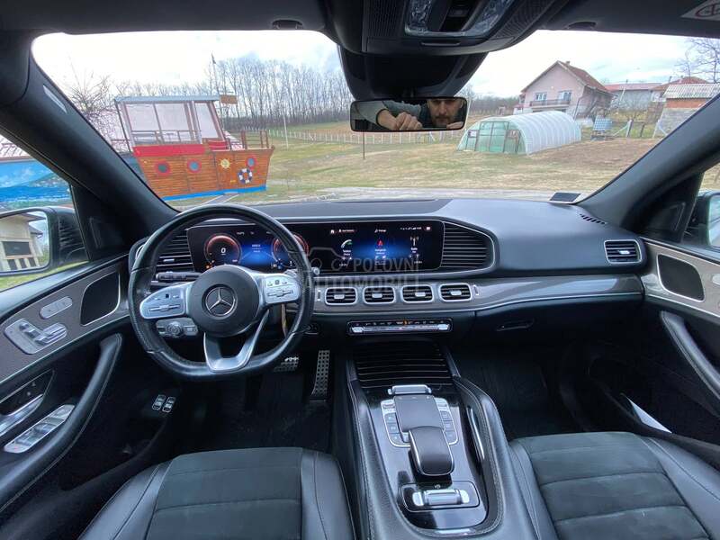 Mercedes Benz GLE 300 AMG