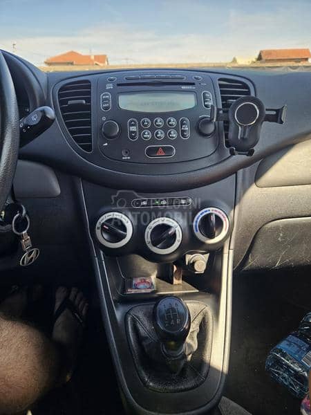 Hyundai i10 1.1