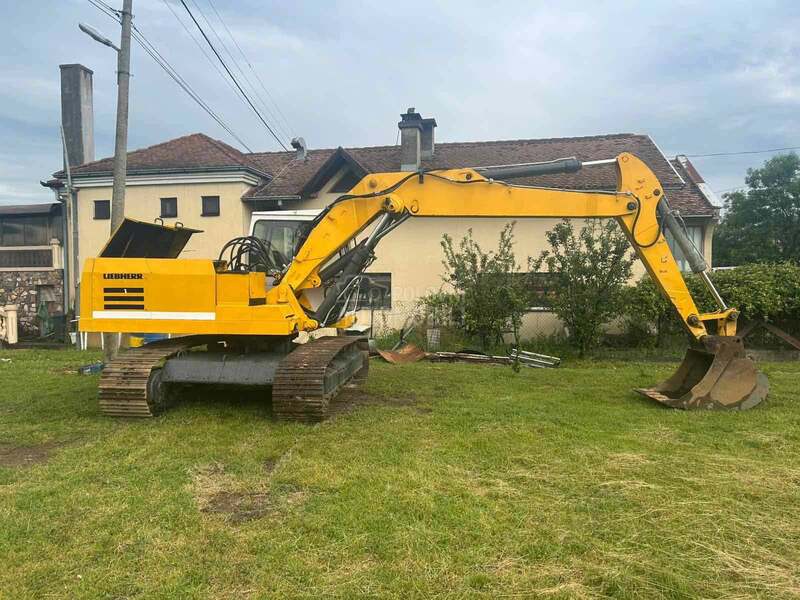 Liebherr 921