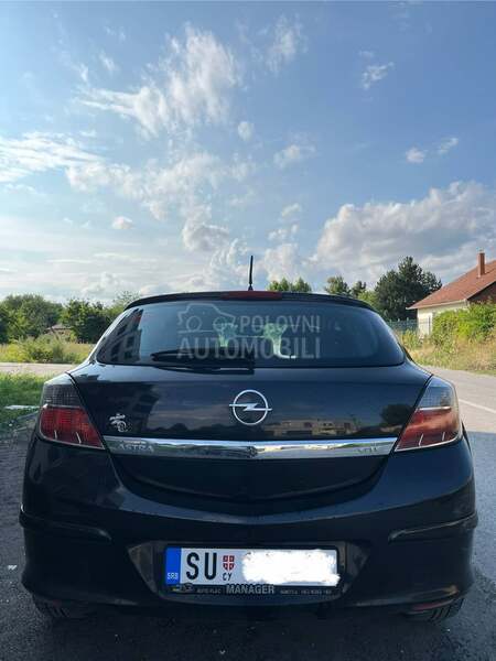 Opel Astra H 1.6