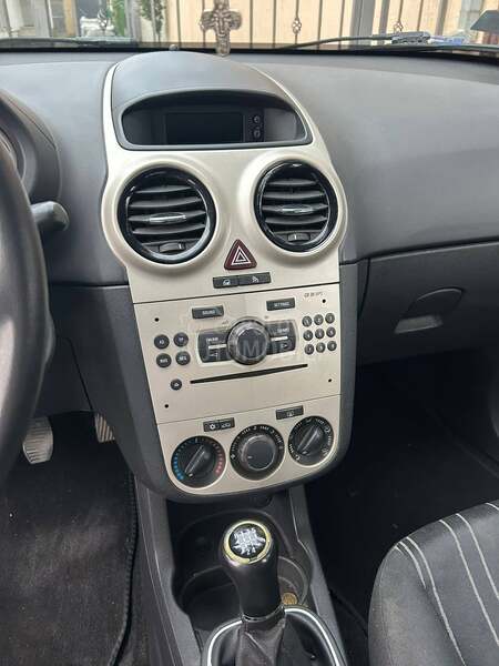 Opel Corsa D 