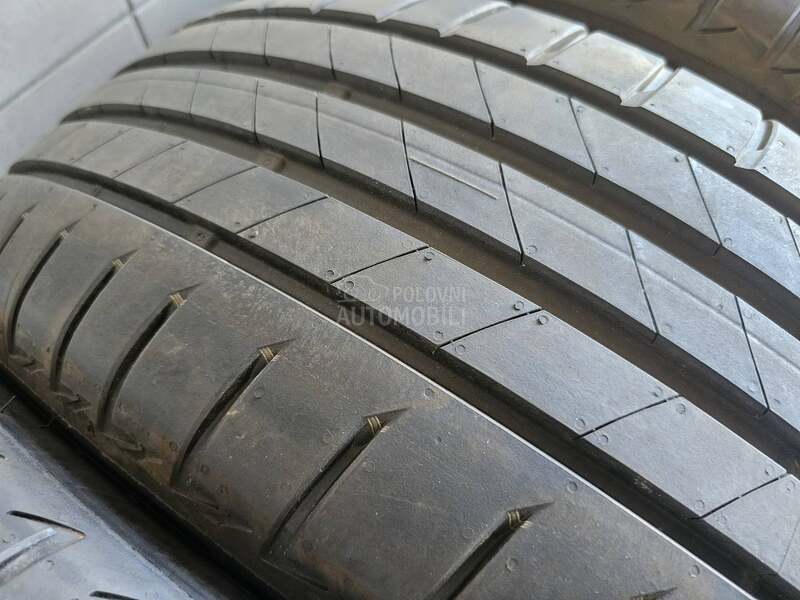Bridgestone 235/55 R18 Letnja