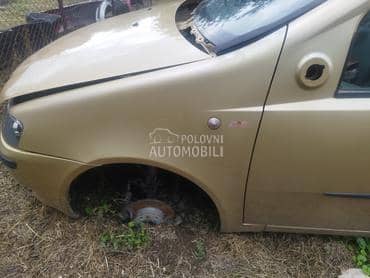 krilo za Fiat Punto