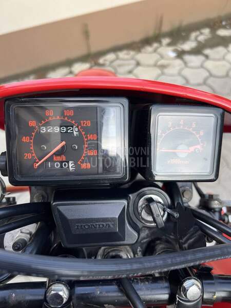 Honda XL600 OLDTIMER