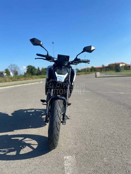 CFMOTO NK 300