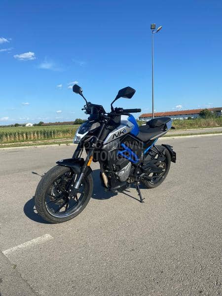 CFMOTO NK 300