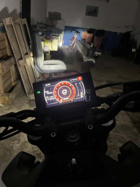 CFMOTO NK 300