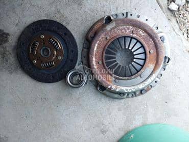 Set kvacila za Mazda 323